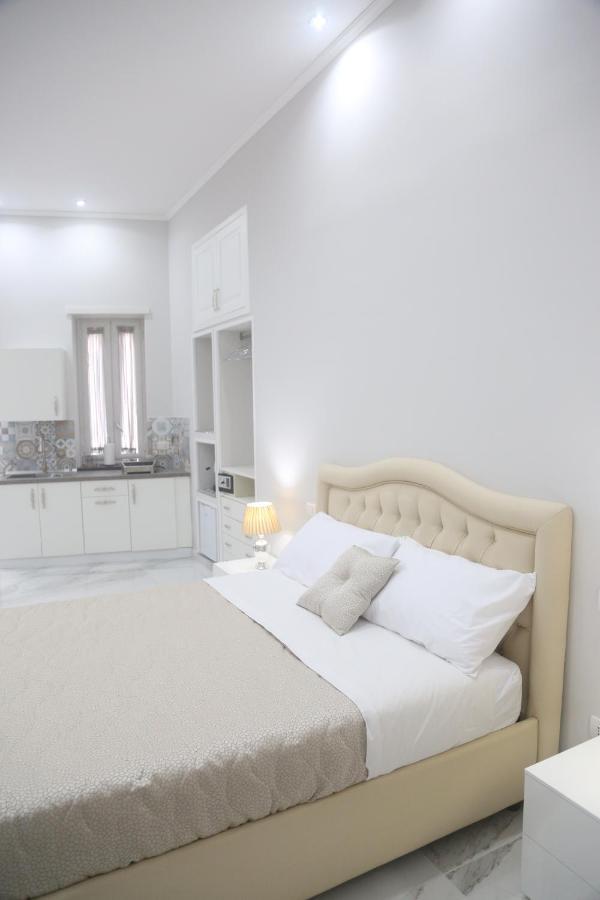 Opera Bed & Breakfast