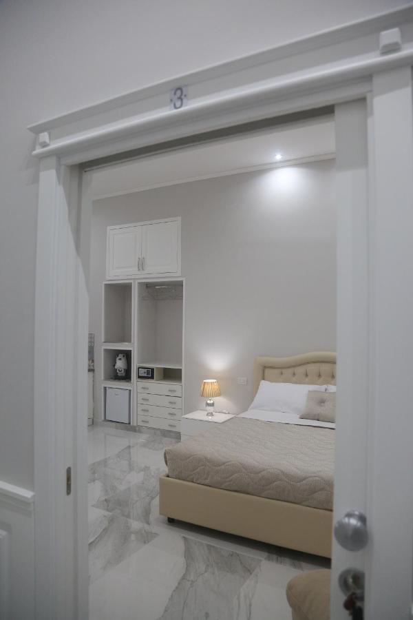 Opera Bed & Breakfast