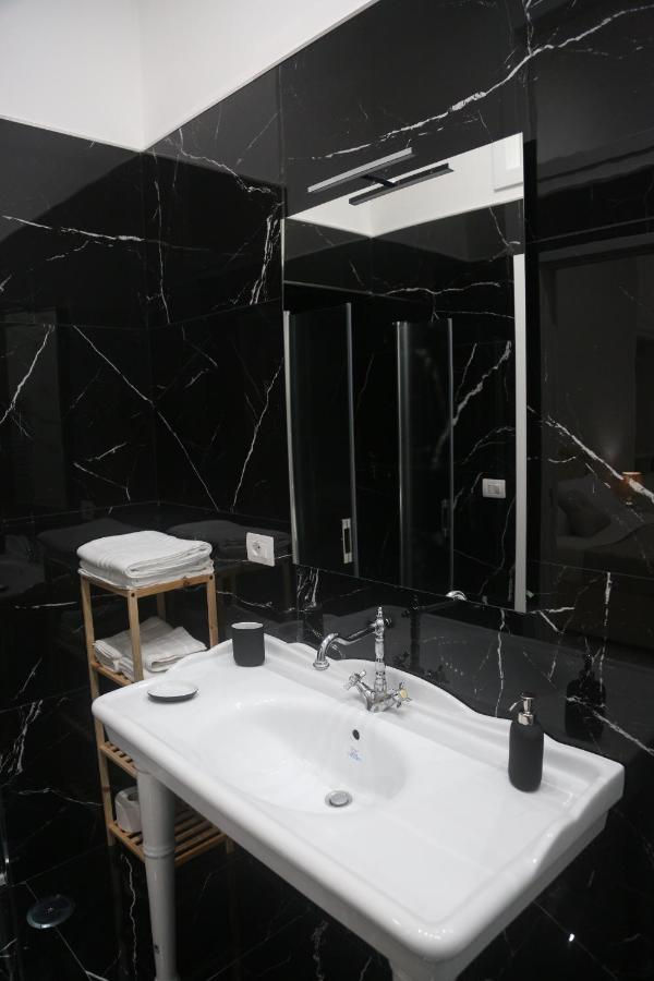Opera Bed & Breakfast Naples